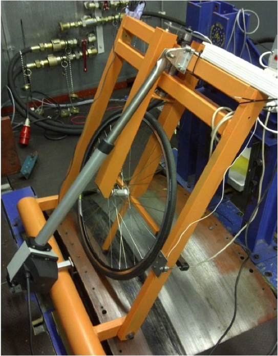 bicycle tire testing TU Delft